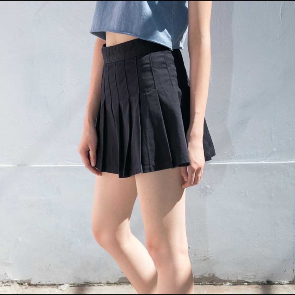 brandy melville dana skirt